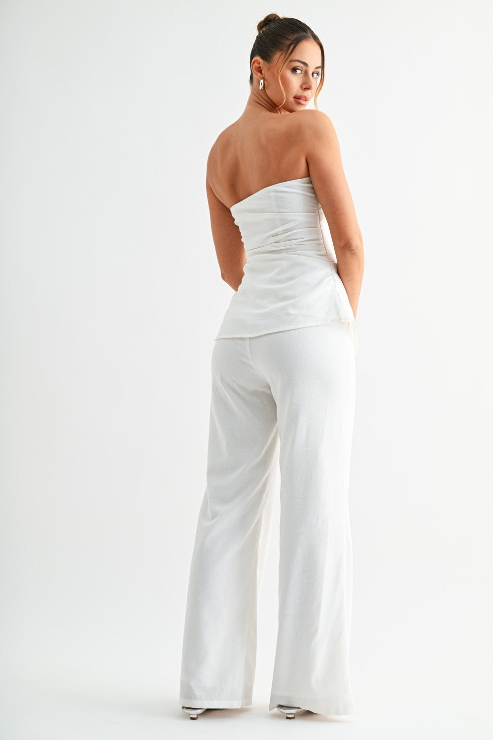 White Linen Set