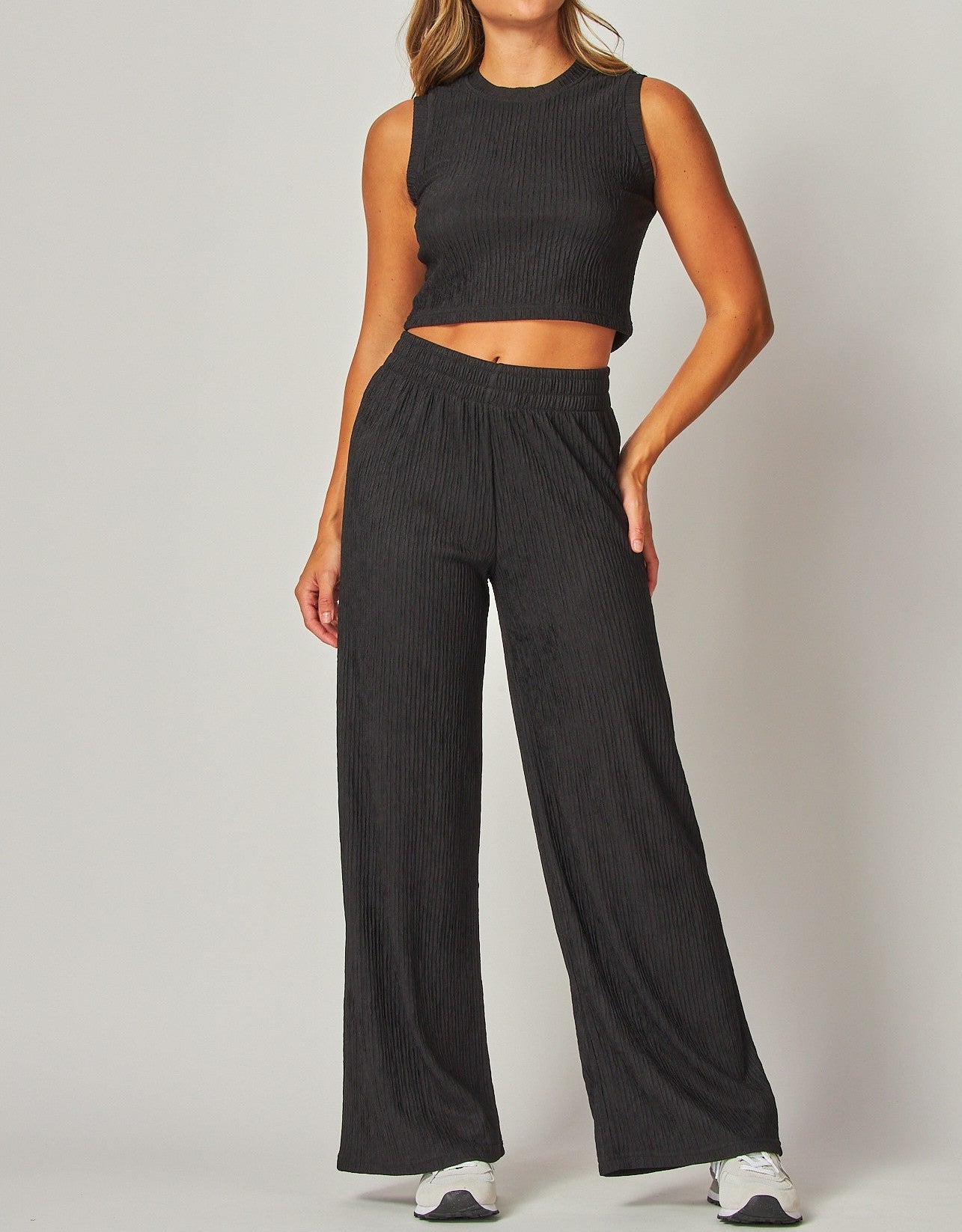 Crinkle Textured Lounge Set